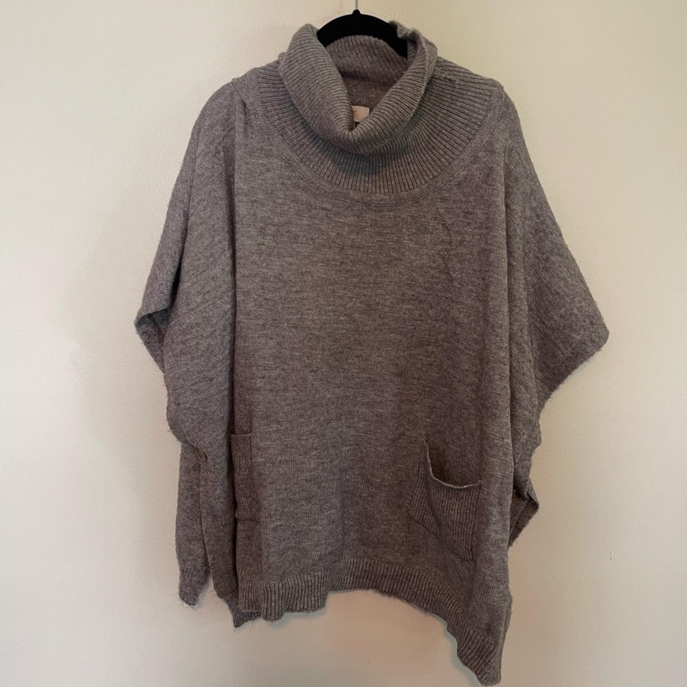 Loft Gray Sweater Poncho | One Size